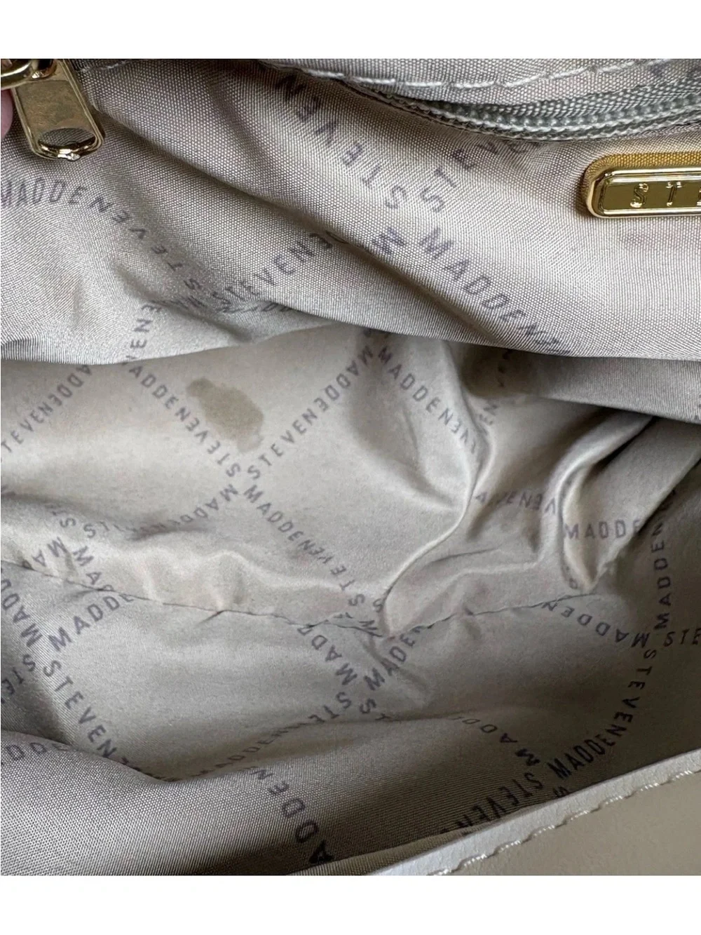 Steve Madden Quilted Shoulder Bag Off White Gold Chain Strap Faux Leather